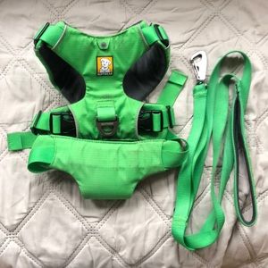 Ruffwear harness and leash